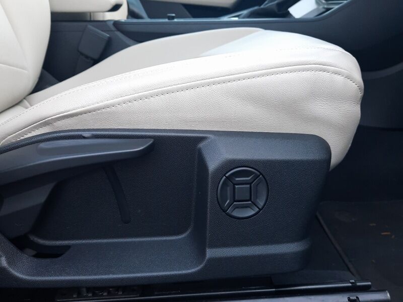 More views of Audi Q3