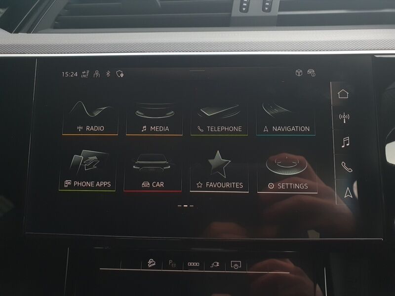 More views of Audi Q8 e-tron