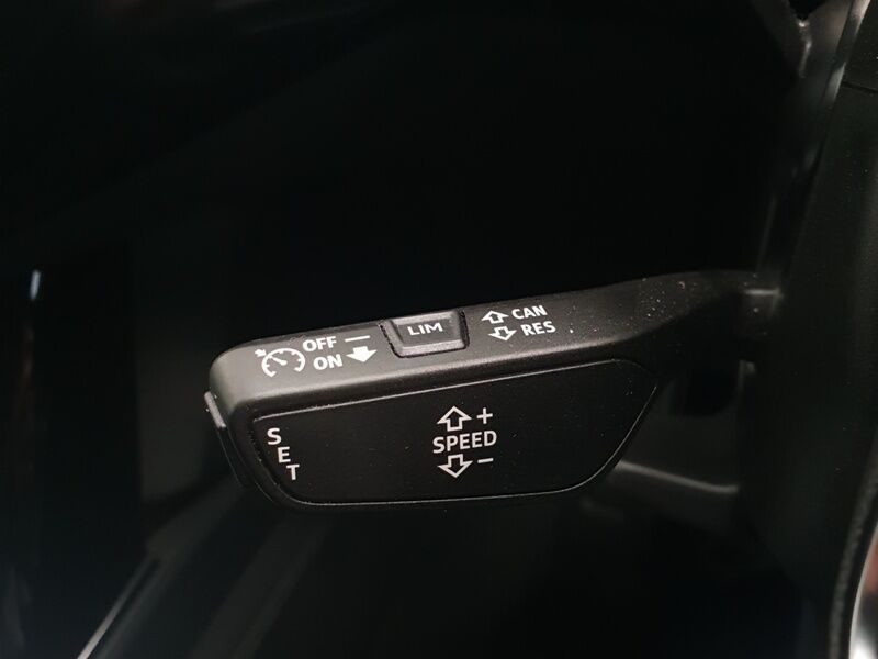 More views of Audi Q8 e-tron