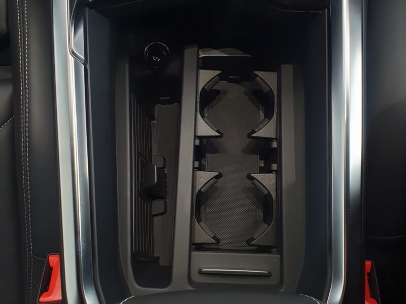 More views of Audi Q8 e-tron