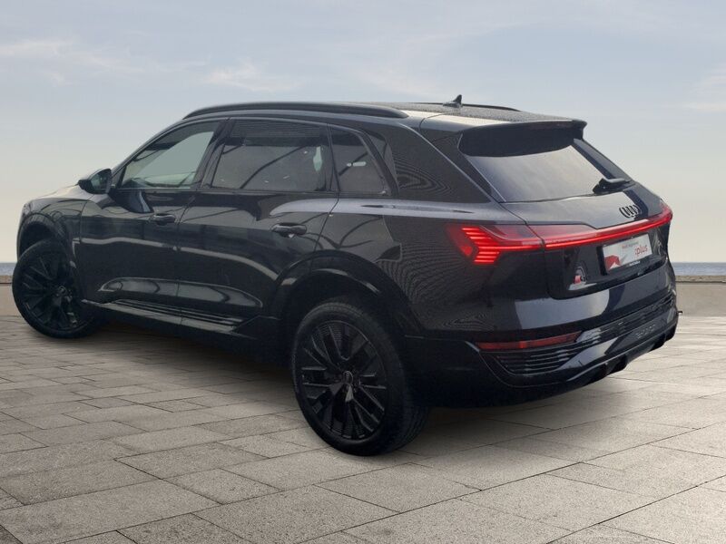 More views of Audi Q8 e-tron