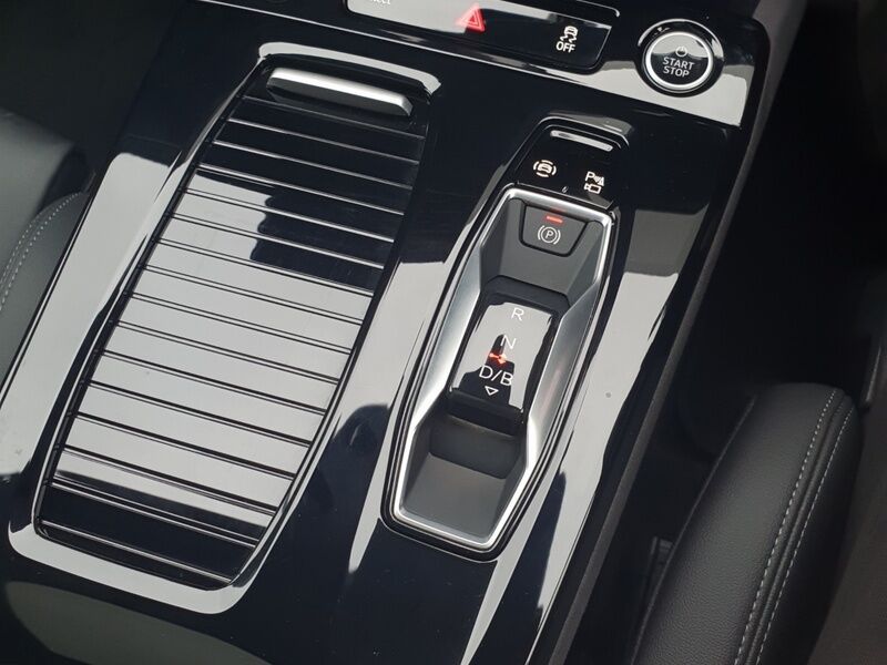 More views of Audi A6 Avant e-tron