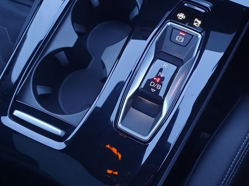 More views of Audi A6 Avant e-tron