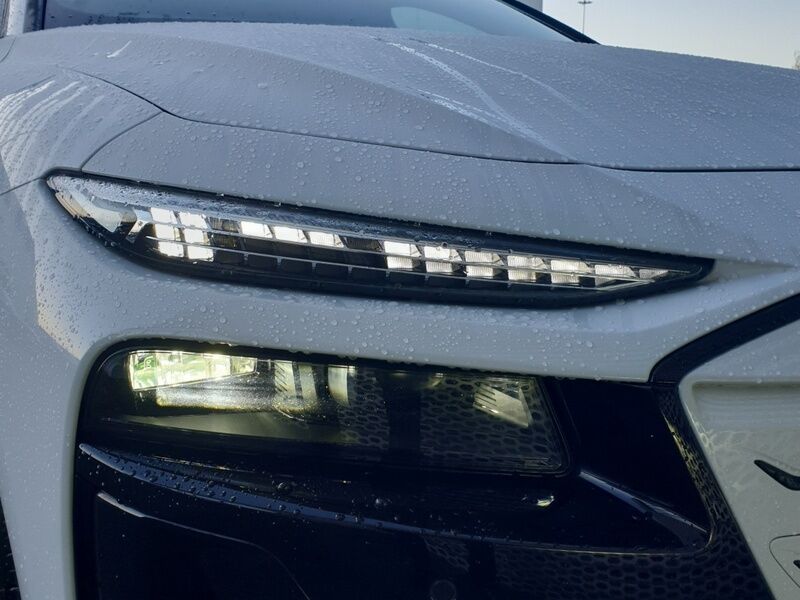 More views of Audi A6 Avant e-tron