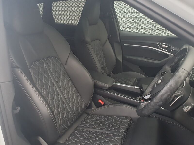 More views of Audi Q8 e-tron