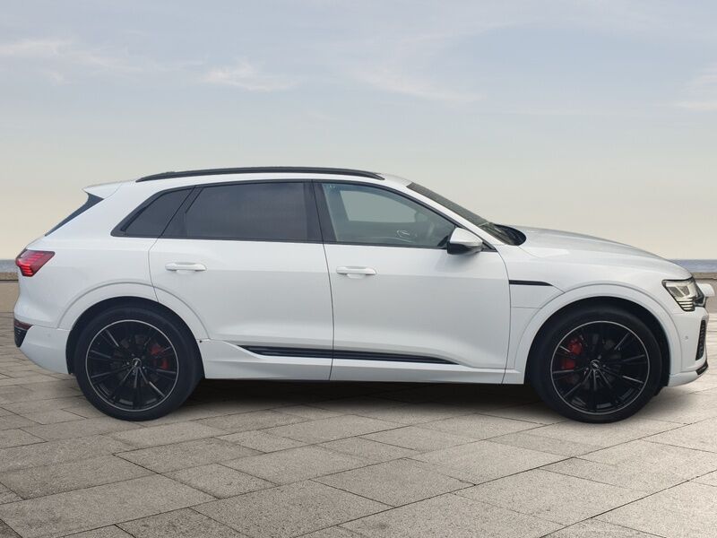 More views of Audi Q8 e-tron