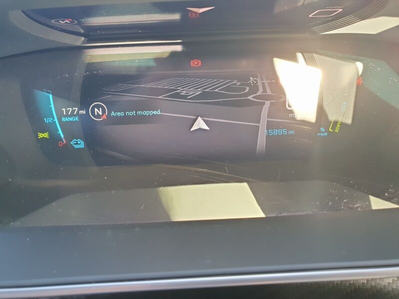 More views of Peugeot 2008