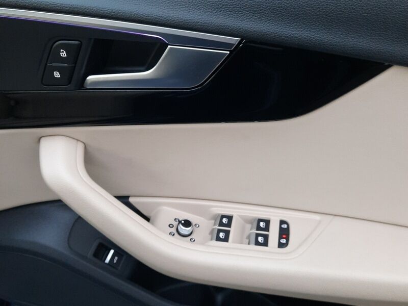 More views of Audi A4