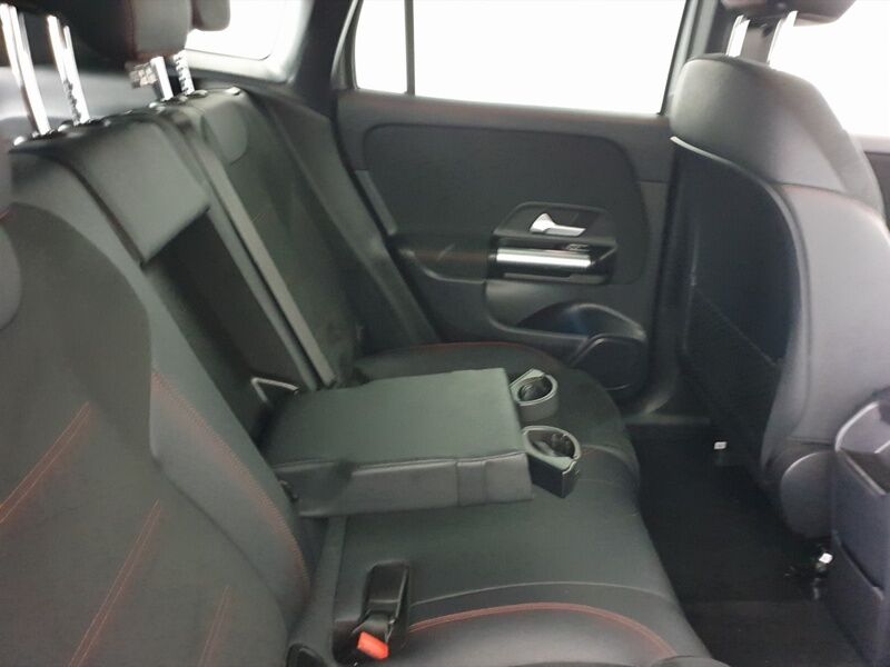 More views of Mercedes-Benz EQA