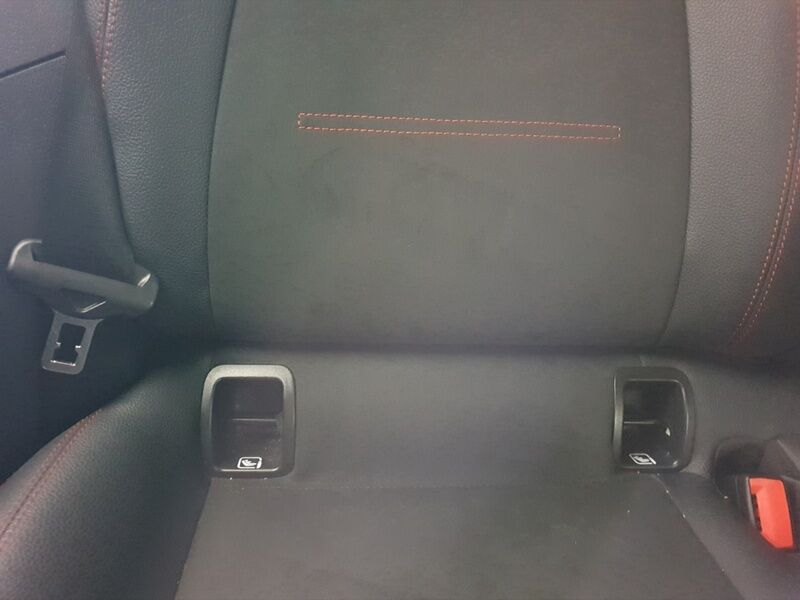 More views of Mercedes-Benz EQA