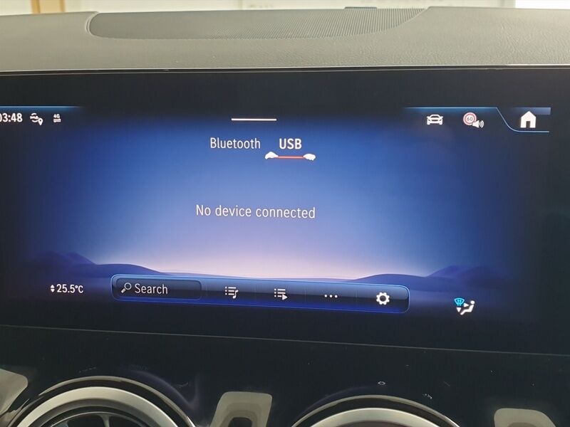 More views of Mercedes-Benz EQA