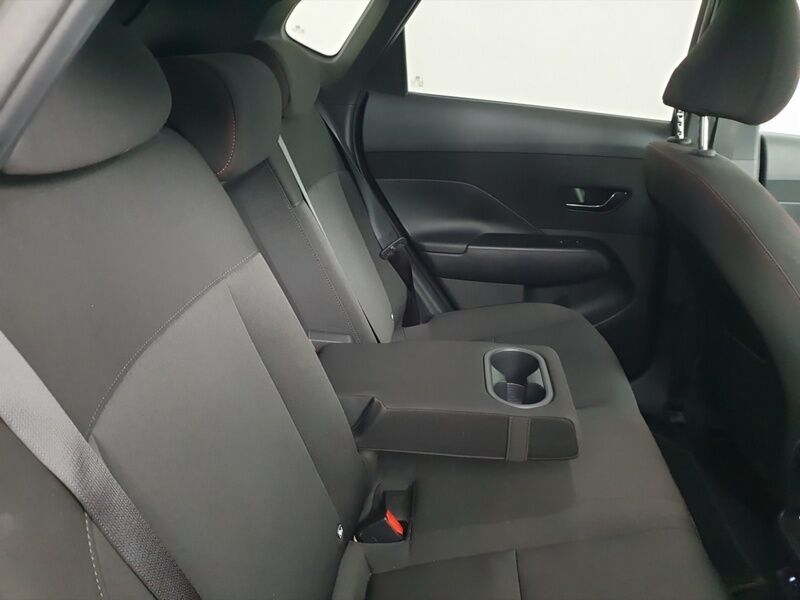 More views of Hyundai KONA