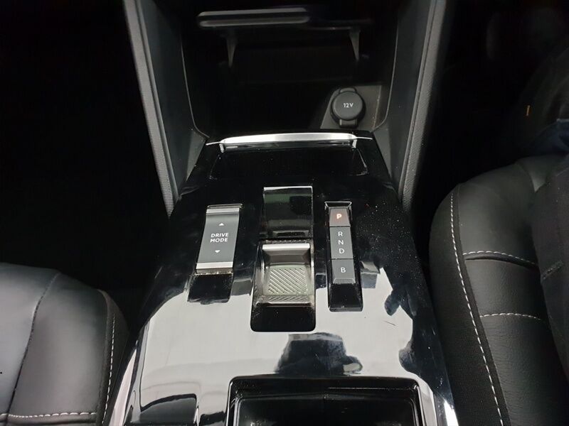 More views of Citroen e-C4