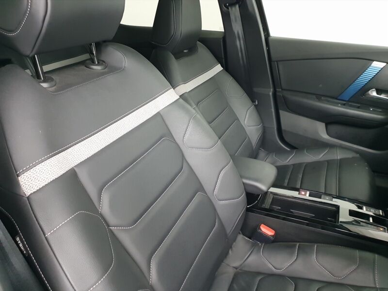 More views of Citroen e-C4