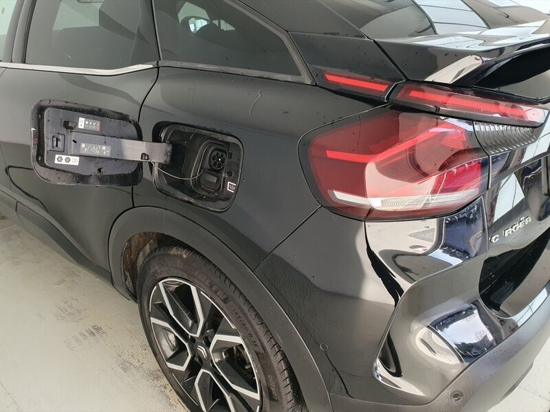 More views of Citroen e-C4