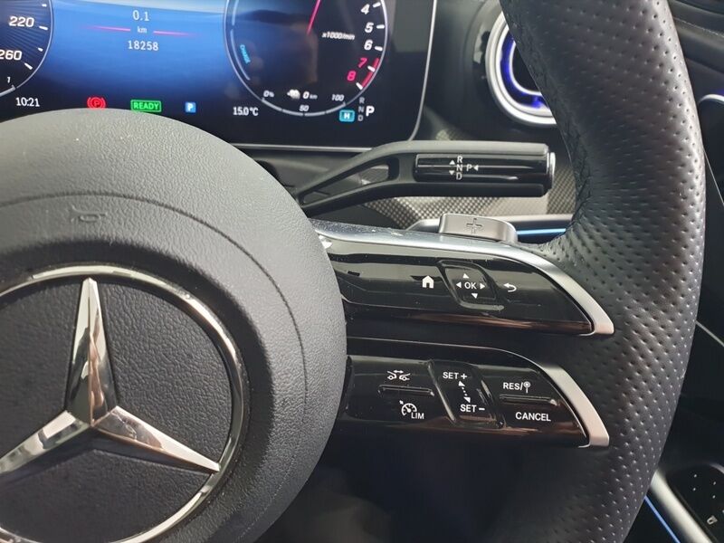 More views of Mercedes-Benz C-Class