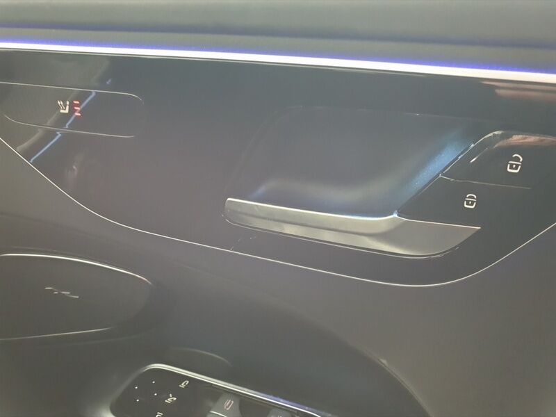 More views of Mercedes-Benz C-Class