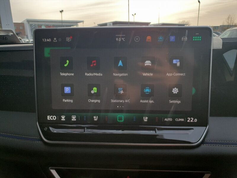 More views of Volkswagen Tiguan