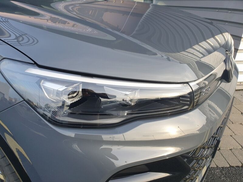 More views of Volkswagen Tiguan