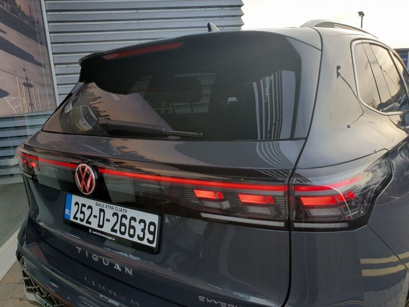 More views of Volkswagen Tiguan