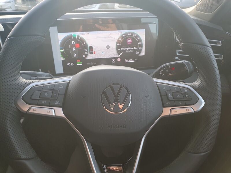 More views of Volkswagen Tiguan