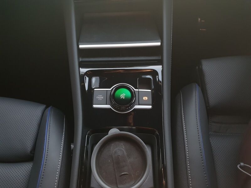 More views of Volkswagen Tiguan