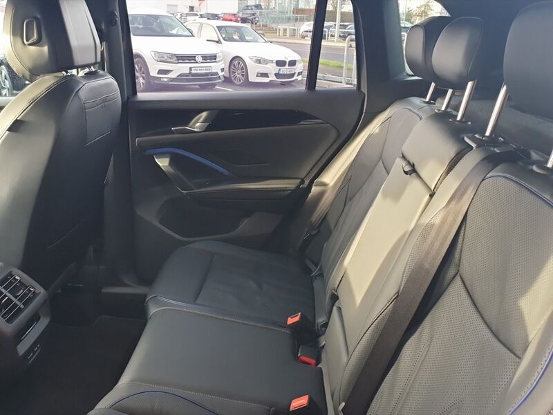 More views of Volkswagen Tiguan