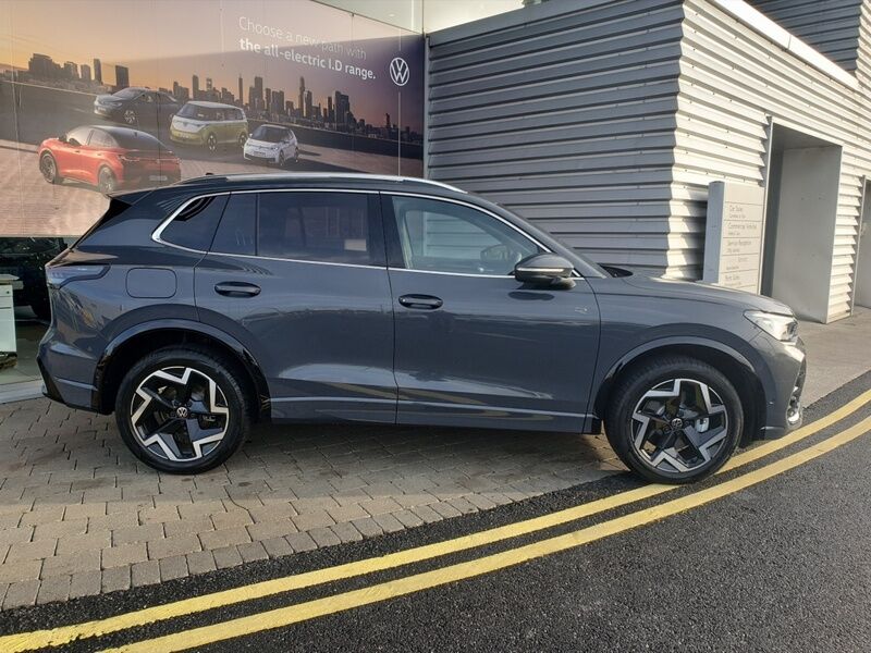 More views of Volkswagen Tiguan