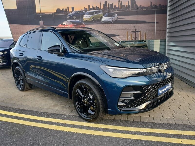 More views of Volkswagen Tiguan