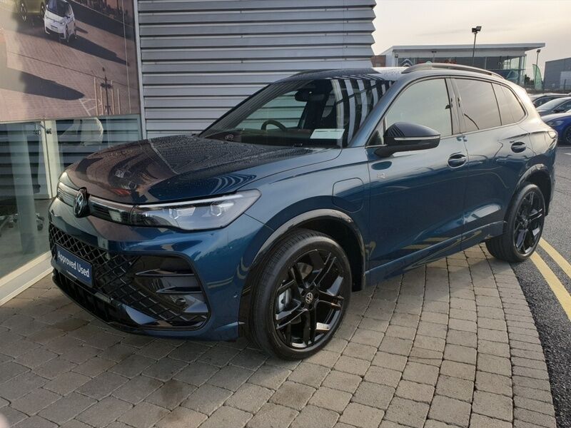 More views of Volkswagen Tiguan