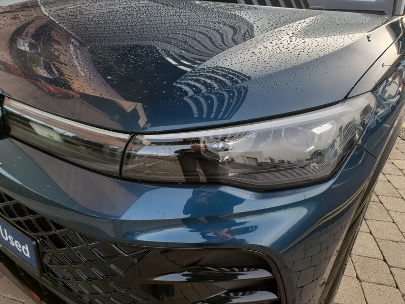 More views of Volkswagen Tiguan