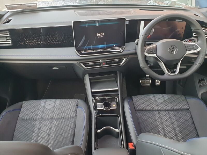 More views of Volkswagen Tiguan