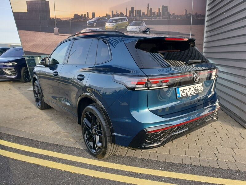 More views of Volkswagen Tiguan