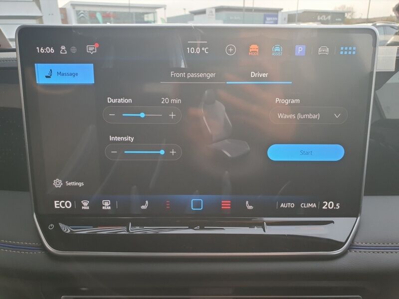 More views of Volkswagen Tiguan