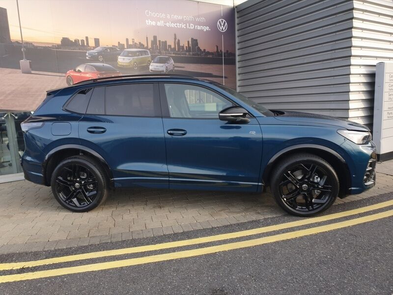 More views of Volkswagen Tiguan