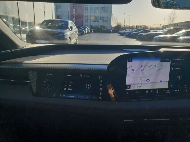 More views of Audi A6 Avant e-tron