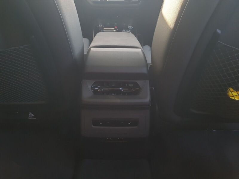 More views of Audi A6 Avant e-tron