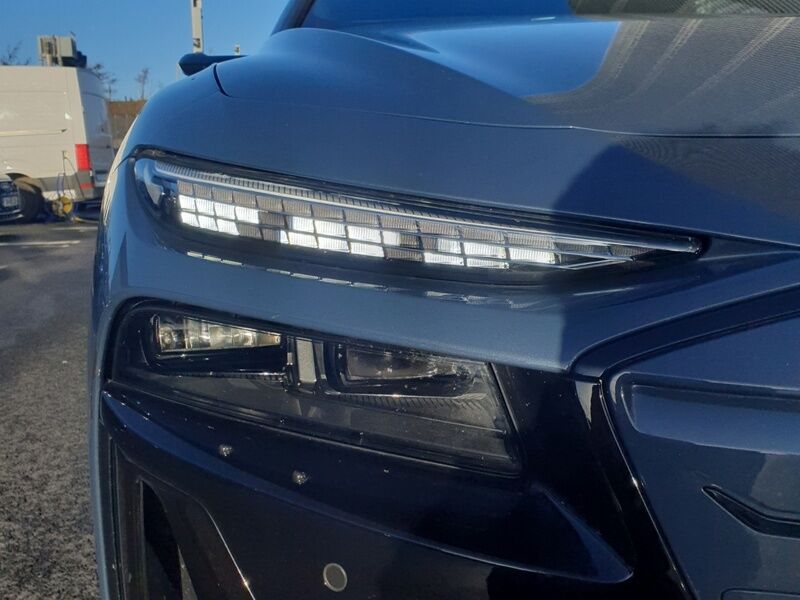 More views of Audi A6 Avant e-tron