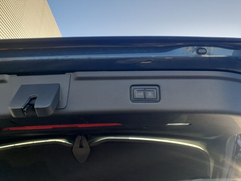 More views of Audi A6 Avant e-tron