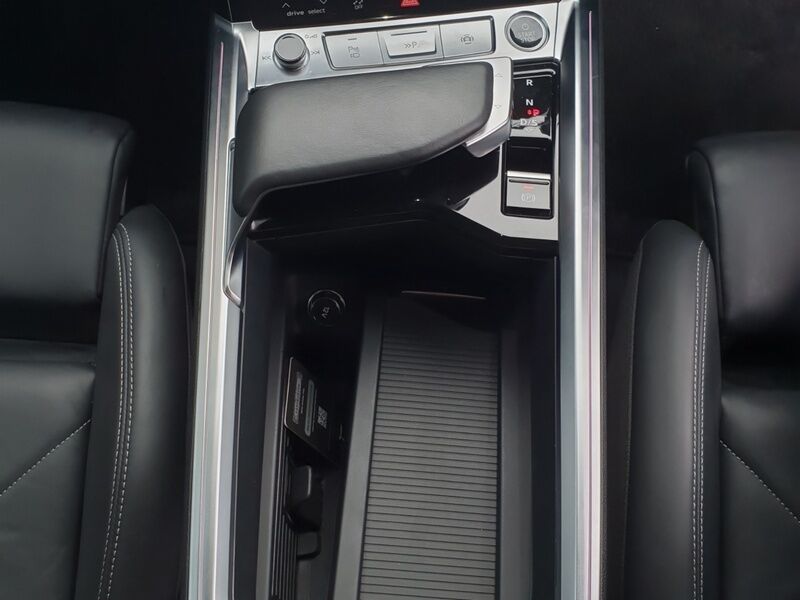 More views of Audi Q8 e-tron