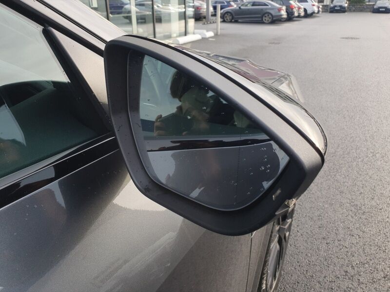 More views of Audi Q8 e-tron