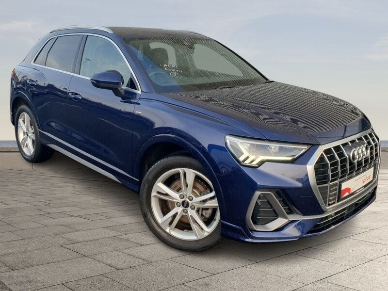 More views of Audi Q3