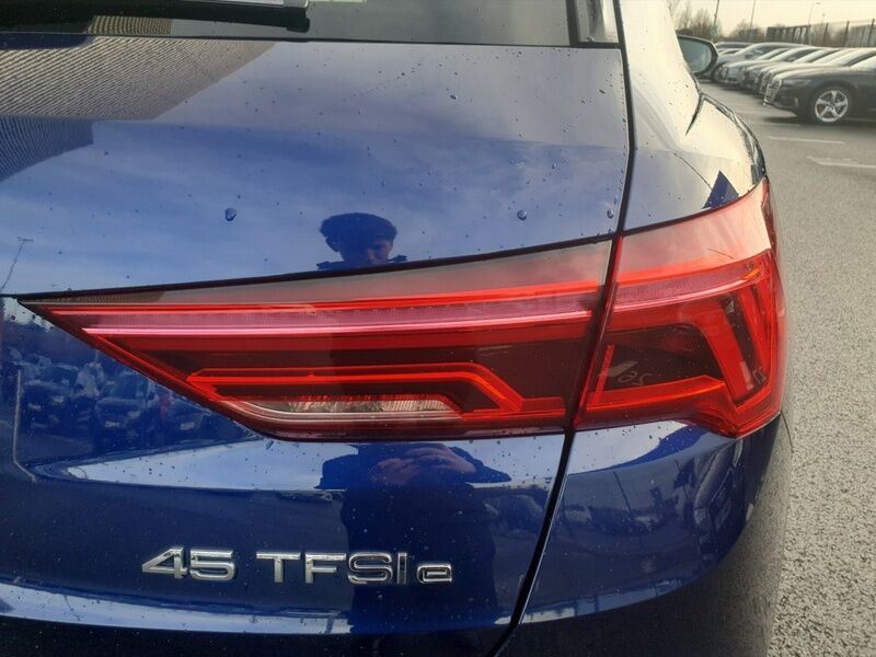 More views of Audi Q3