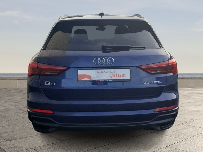 More views of Audi Q3