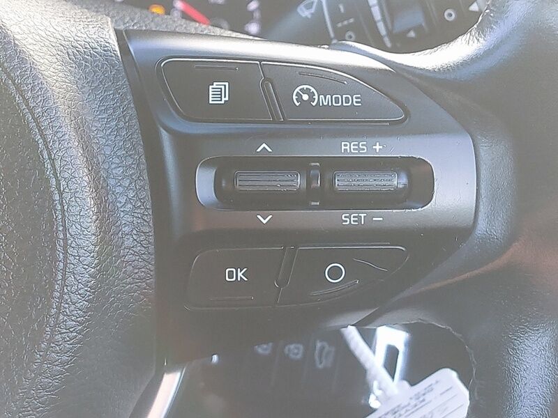 More views of Kia Stonic