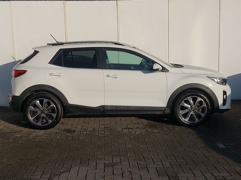 More views of Kia Stonic