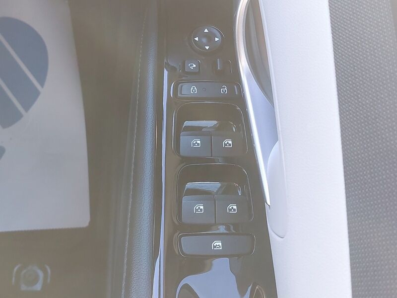 More views of Hyundai Tucson