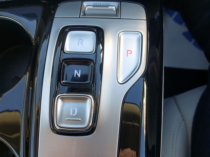 More views of Hyundai Tucson