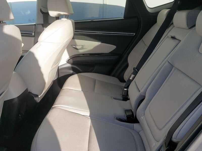 More views of Hyundai Tucson