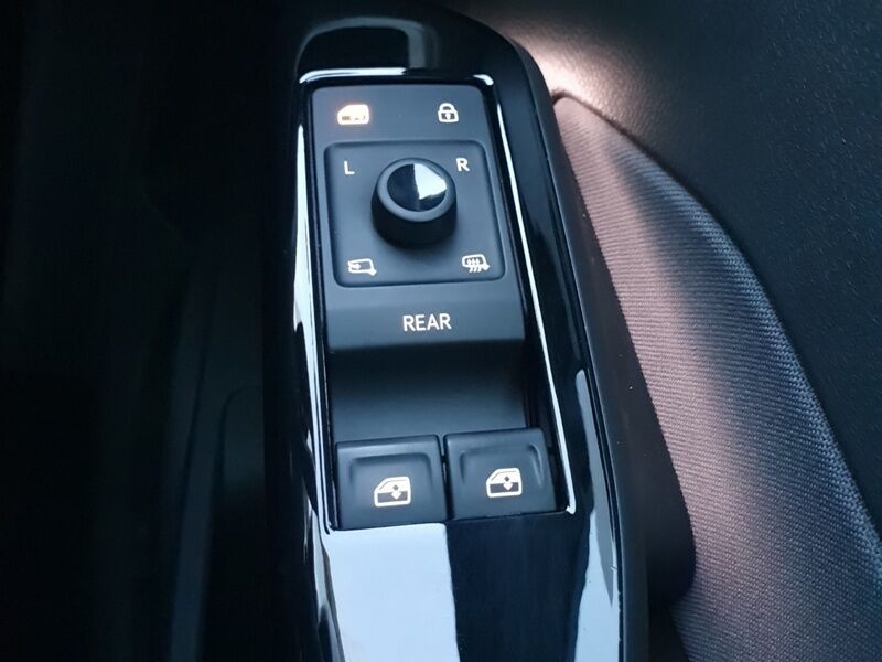 More views of Volkswagen ID.3